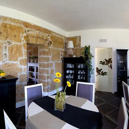 Giannone Санта-Флавия